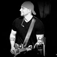 Jason Rhoads Photo 36