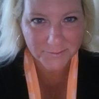 Julie Hensley Photo 8