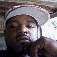 Bernard Reynolds Photo 30