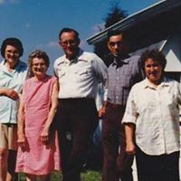 Teresa Lawrence Photo 40