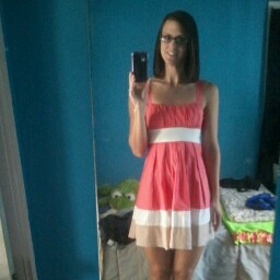 Kayla Robertson Photo 10