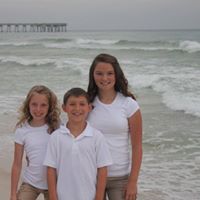 Nichol Martin Photo 11