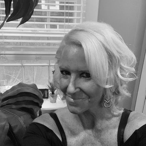 Jennifer Napoleon Photo 14