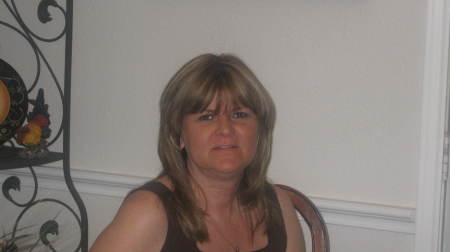 Pamela Dillon Photo 9