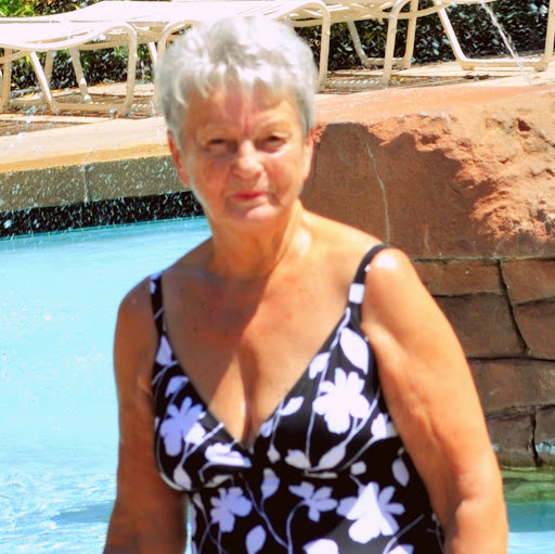 Donna Pierson Photo 13