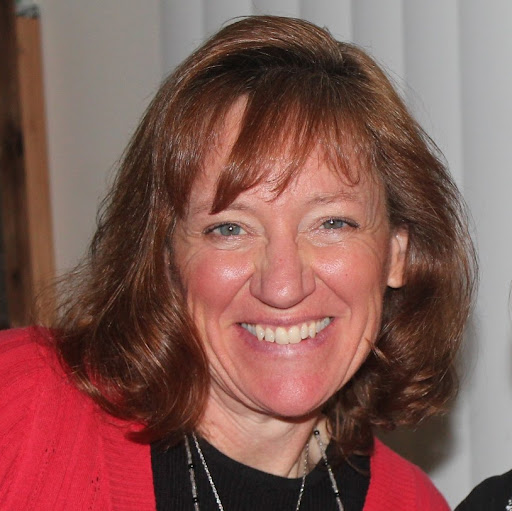 Joyce Dean Photo 8