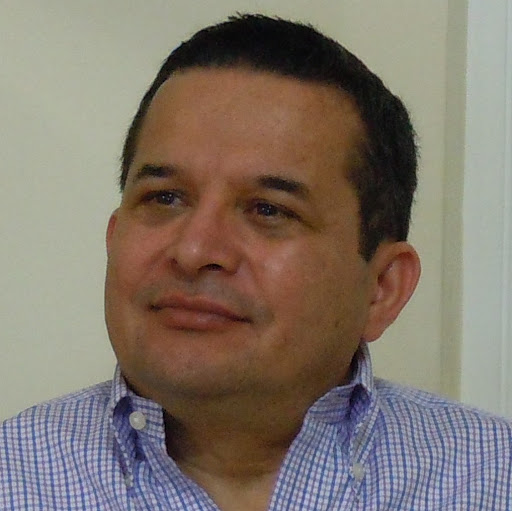 Luis Castro Photo 12