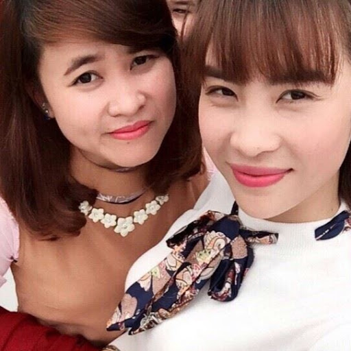 Oanh Dinh Photo 24