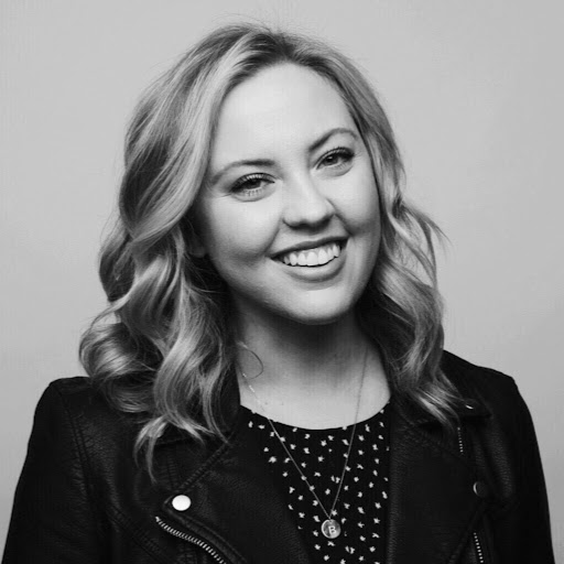 Brittany Austin Photo 17