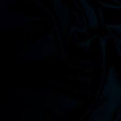 Eli Bell Photo 8