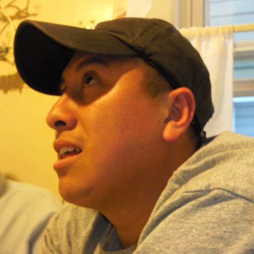 Joel Valdivia Photo 14