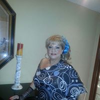 Iliana Garcia Photo 30