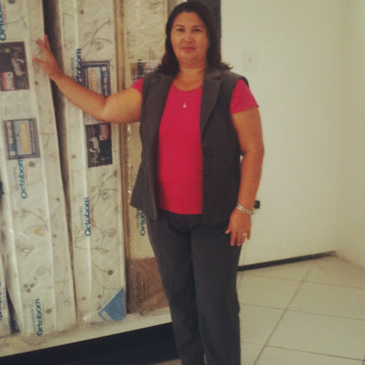 Keila Almeida Photo 5