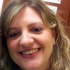 Laura Woods Photo 28