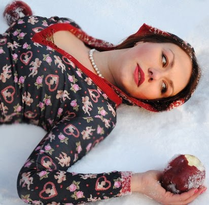 Mary Anders Photo 3