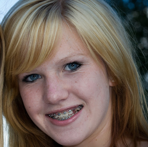 Jessica Larsen Photo 17