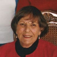 Evelyn Clements Photo 23