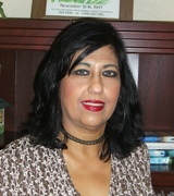 Elizabeth Guerra Photo 1