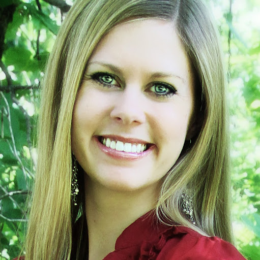 Andrea Larson Photo 10