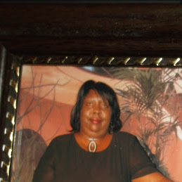 Cynthia Bradley Photo 31