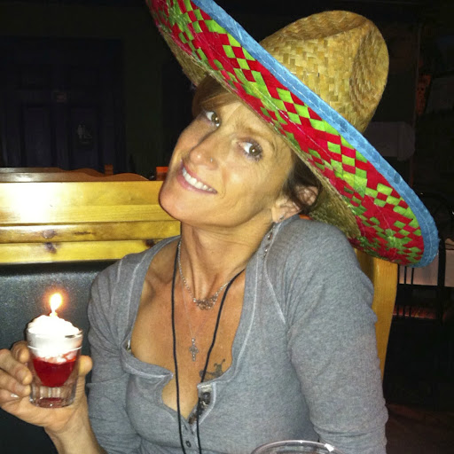 Kristin Petersen Photo 30