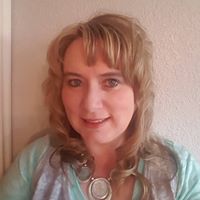 Ann Delaney Photo 34