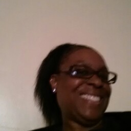 Romaine Robinson Photo 6