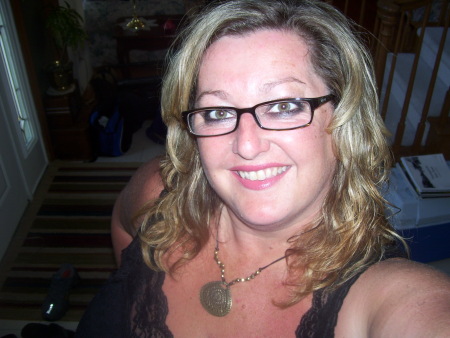 Michelle Warren Photo 3