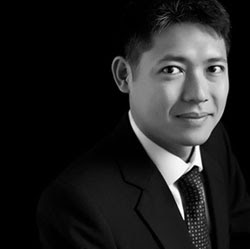 Jonathan Yuen Photo 10