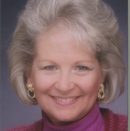Carol Larsen Photo 29