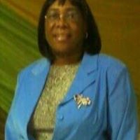 Roslyn Robinson Photo 23