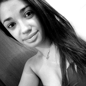 Nicole Marques Photo 30