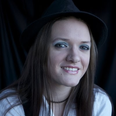 Patricia Hodges Photo 10
