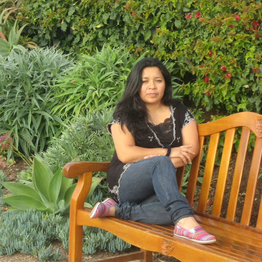 Sandra Castaneda Photo 35