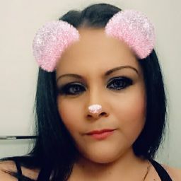 Elizabeth Marquez Photo 18