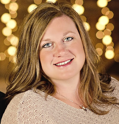 Michelle Graves Photo 8