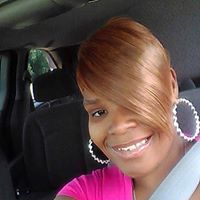 Nicole Roberts Photo 14