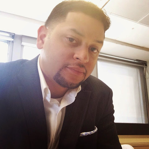 Oscar Torres Photo 30