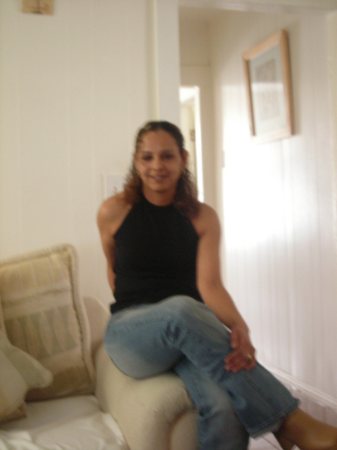Olga Sanchez Photo 29