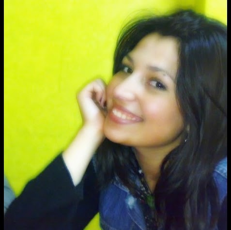 Jennifer Garrido Photo 26