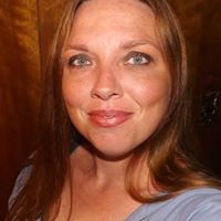 Traci Shultz Photo 8