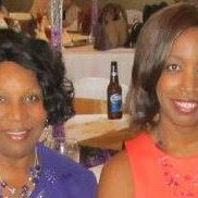 Joycelyn Young Photo 9