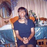 Kimberly Gaines Photo 25