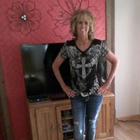 Brenda Dickerson Photo 25