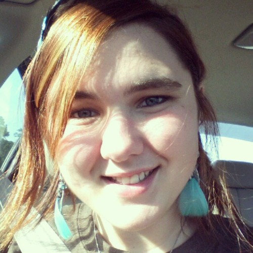 Amy Tomlin Photo 7