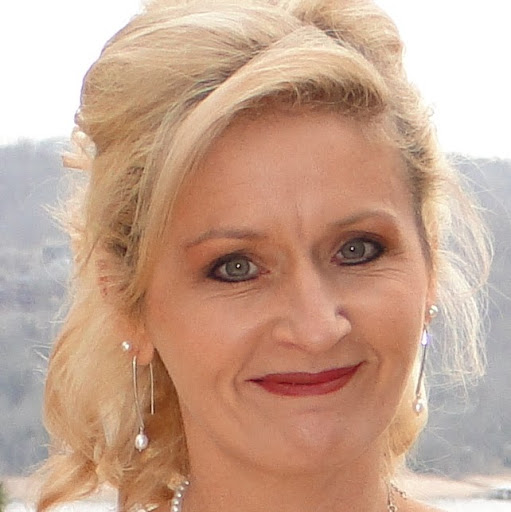 Debbie Mcknight Photo 11