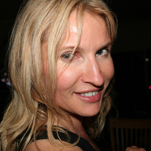 Lisa Gilford Photo 9