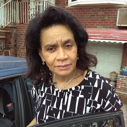 Veronica Brathwaite Photo 3