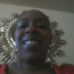 Alicia Hemphill Photo 4