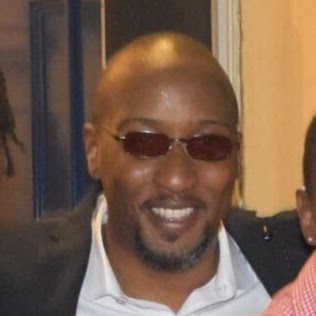 Leon Davis Photo 32
